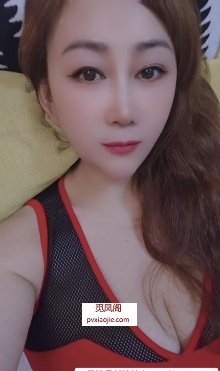 服务耐心熟女