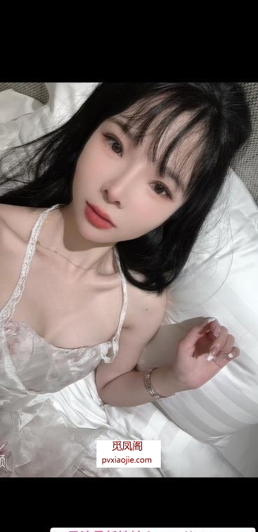 美女胚子小蝶
