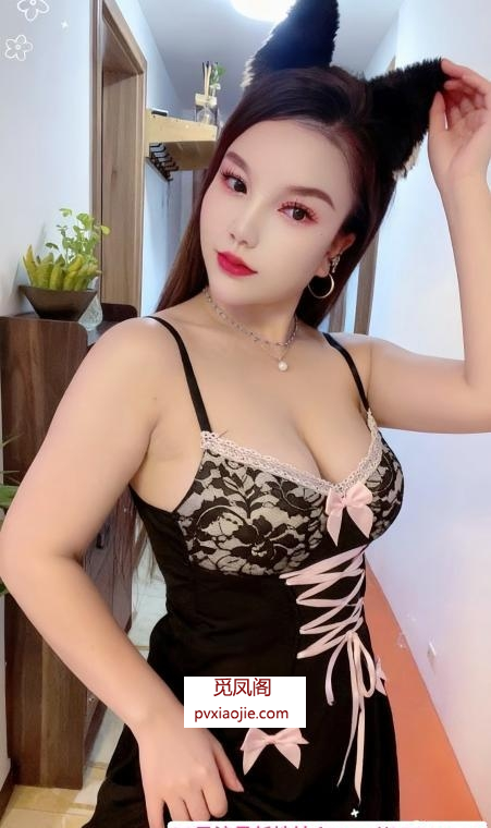 南开丰满巨乳少妇