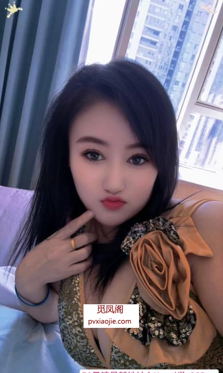 服务系大奶少妇