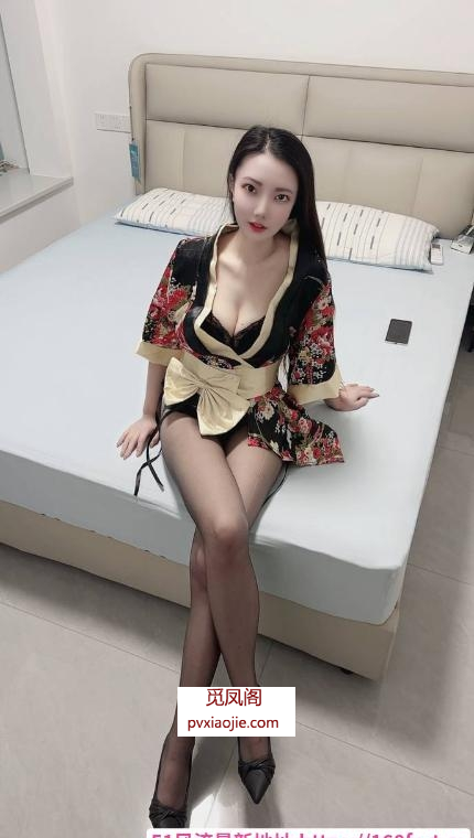 宜宾黑丝美腿骚女柠柠