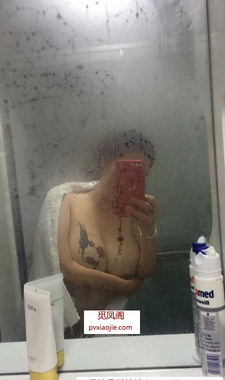 晴天太骚大胸大肥臀