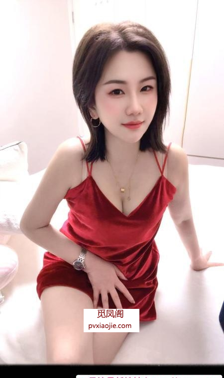 南站短发女神笑笑