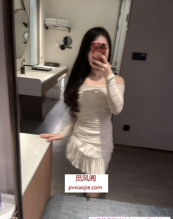 南山特性感菲菲