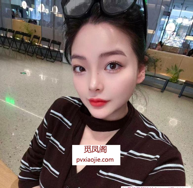 颜值虎牙妹文文