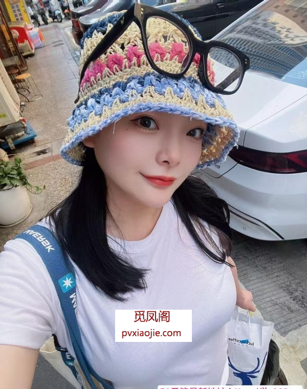 颜值虎牙妹文文