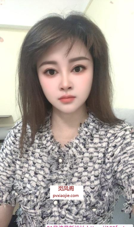 服务风骚大胸姐姐